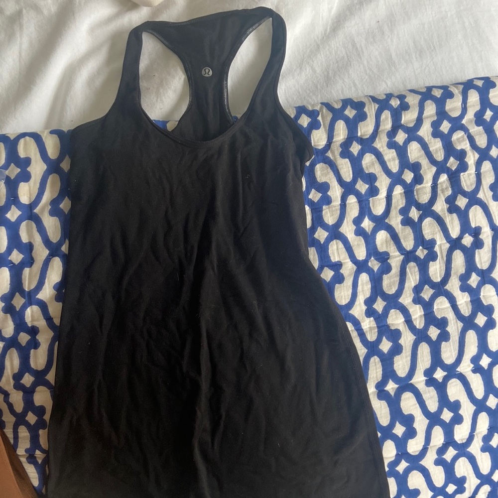 Lululemon tank
